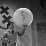 Great Dictator Chaplin (1)