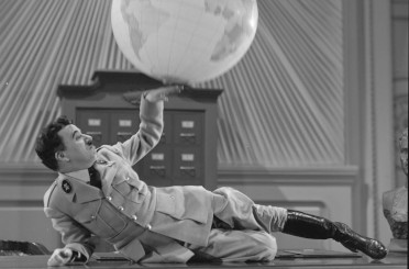 Great Dictator Chaplin thumb